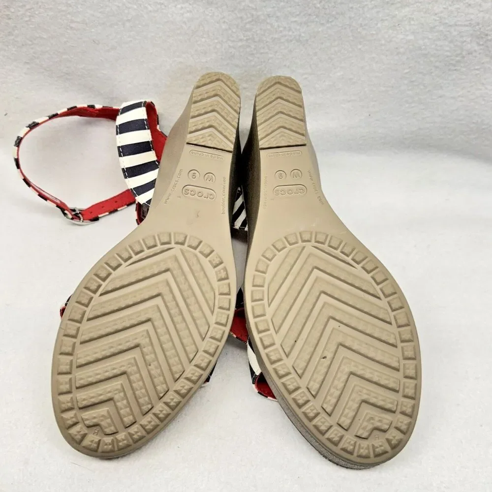 Crocs Leigh Wedge‎ Sandals Womens 9 Blue White Striped Nautical Summer Preppy